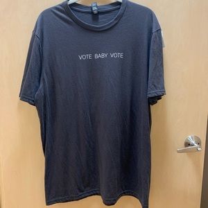 Men’s XL printed tshirt